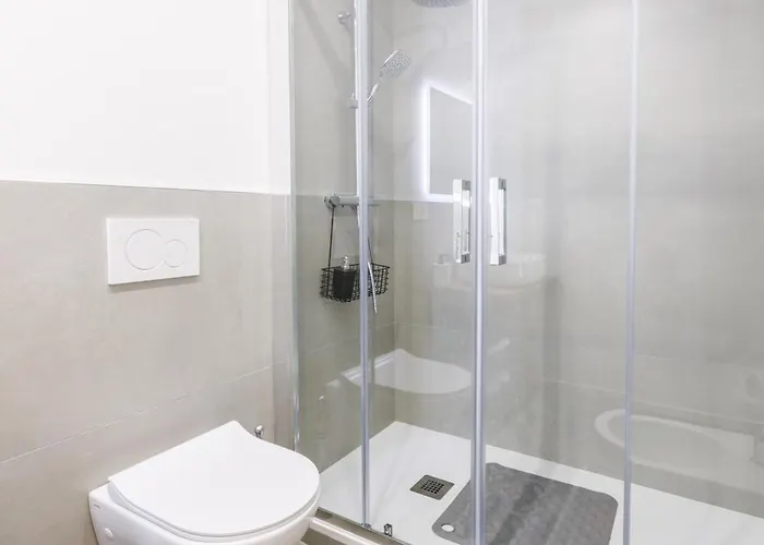 Гостевой дом Connie's Tourist